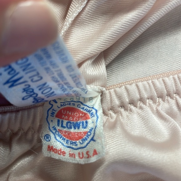 Vintage wonder Maid non-cling light pink lace slits half slip skirt women size S - Picture 10 of 11